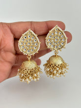 White Gold Pearl Jhumka/Punjabi Jewelry/Bollywood Jewelry/Gold Kundan Jhumkas/TrendyJhumka Earring/Indian Jewelry/Pakistani Jewelry