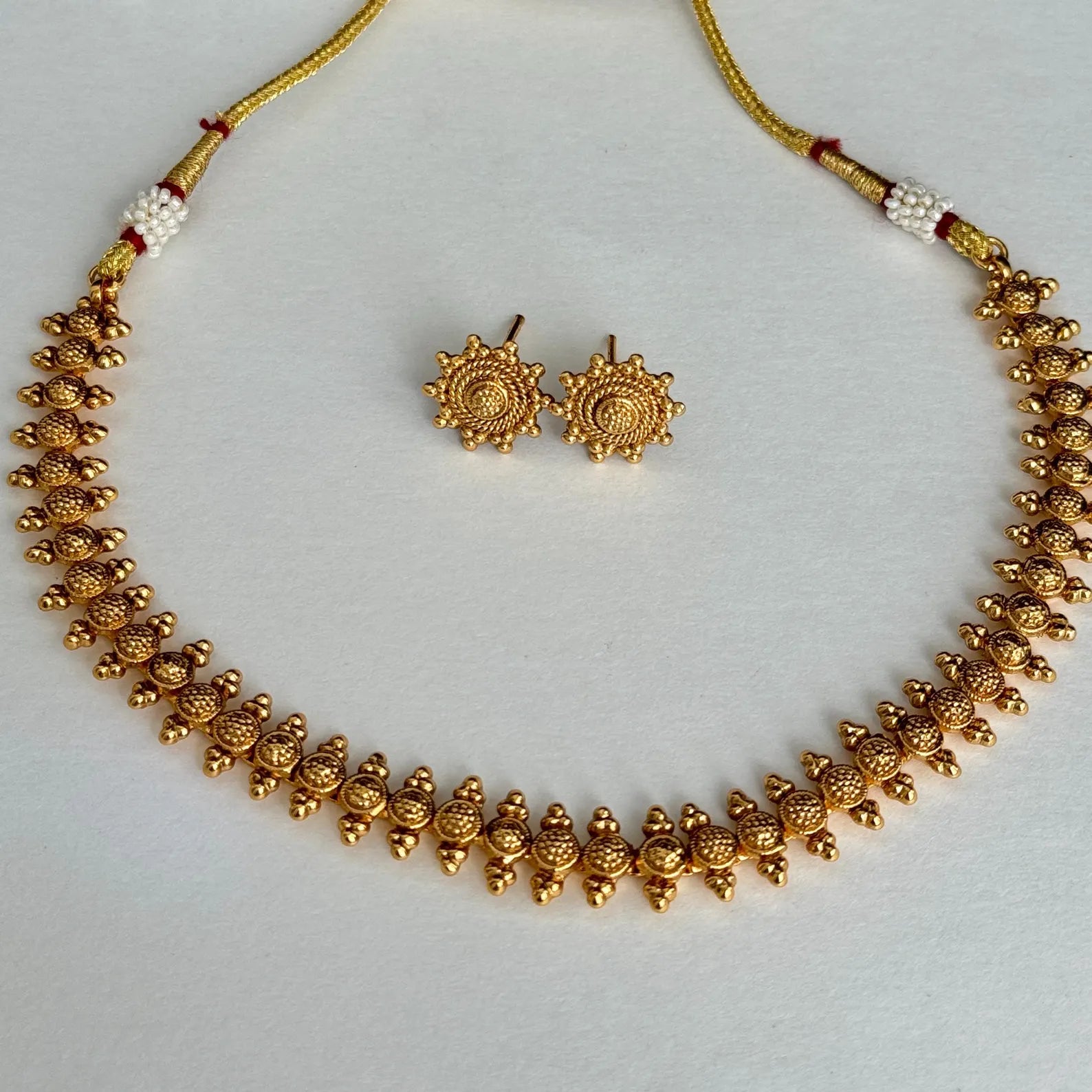 Antique Gold Delicate Necklace/South Indian Jewelry/Temple Jewelry/Guttapusalu Necklace/Wedding necklace/Bridal necklace/Indian necklace