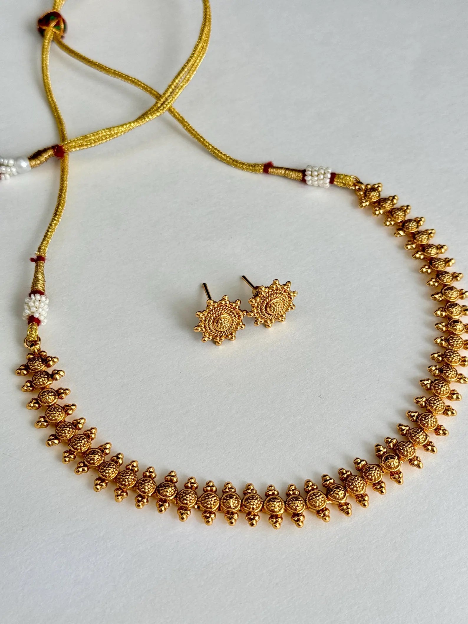 Antique Gold Delicate Necklace/South Indian Jewelry/Temple Jewelry/Guttapusalu Necklace/Wedding necklace/Bridal necklace/Indian necklace