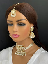 Pearl Kundan Necklace set/Indian Jewelry/Gold pakistani maangtikka necklace/indian wedding /Bridal Teeka Headpiece Bollywood Bridesmaid Gift