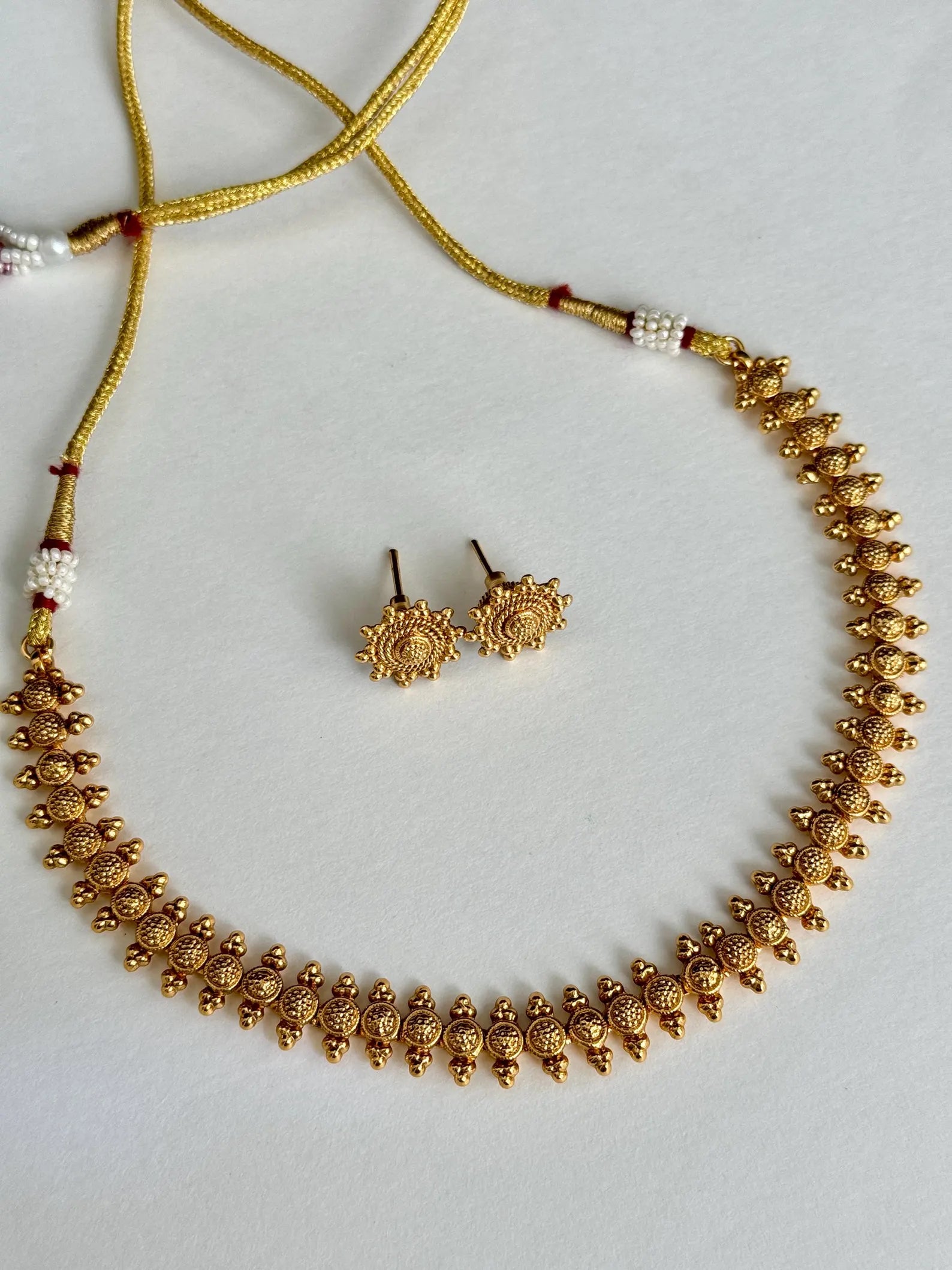 Antique Gold Delicate Necklace/South Indian Jewelry/Temple Jewelry/Guttapusalu Necklace/Wedding necklace/Bridal necklace/Indian necklace