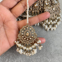 White Champagne Antique Shadow Stone Pearl Choker Necklace with earring and tikka and Passa Bridal necklace Indian Pakistani Punjabi Wedding