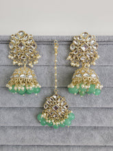 Mint Green Gold Kundan Tikka w/Earring Set/ Indian Bridal Maang Tikka /Teeka Tika Headpiece Handmade Pearl Jewelry For Women Bollywood