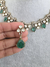 Green Doublet Moissanite Kundan Necklace/Kundan Choker/Bollywood Jewelry/Indian wedding/Bridal jewelry/Indian Wedding/Pakistani/Punjabi