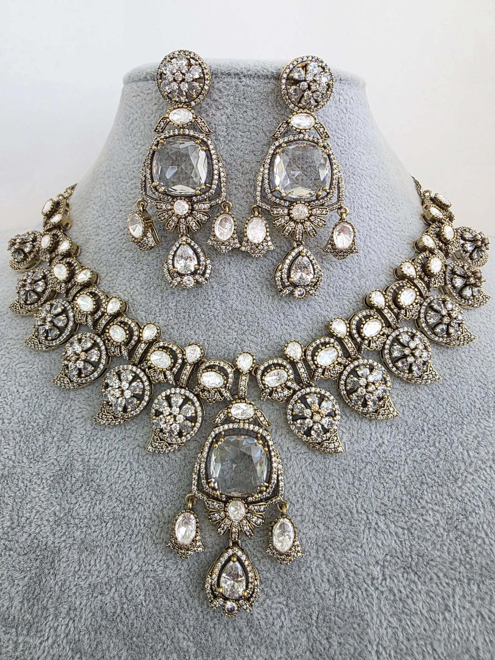 White Moissanite Polki Kundan Necklace/Designer Kundan Choker/Bollywood Jewelry/Indian wedding/Bridal jewelry/Pakistani/Punjabi,Premium set