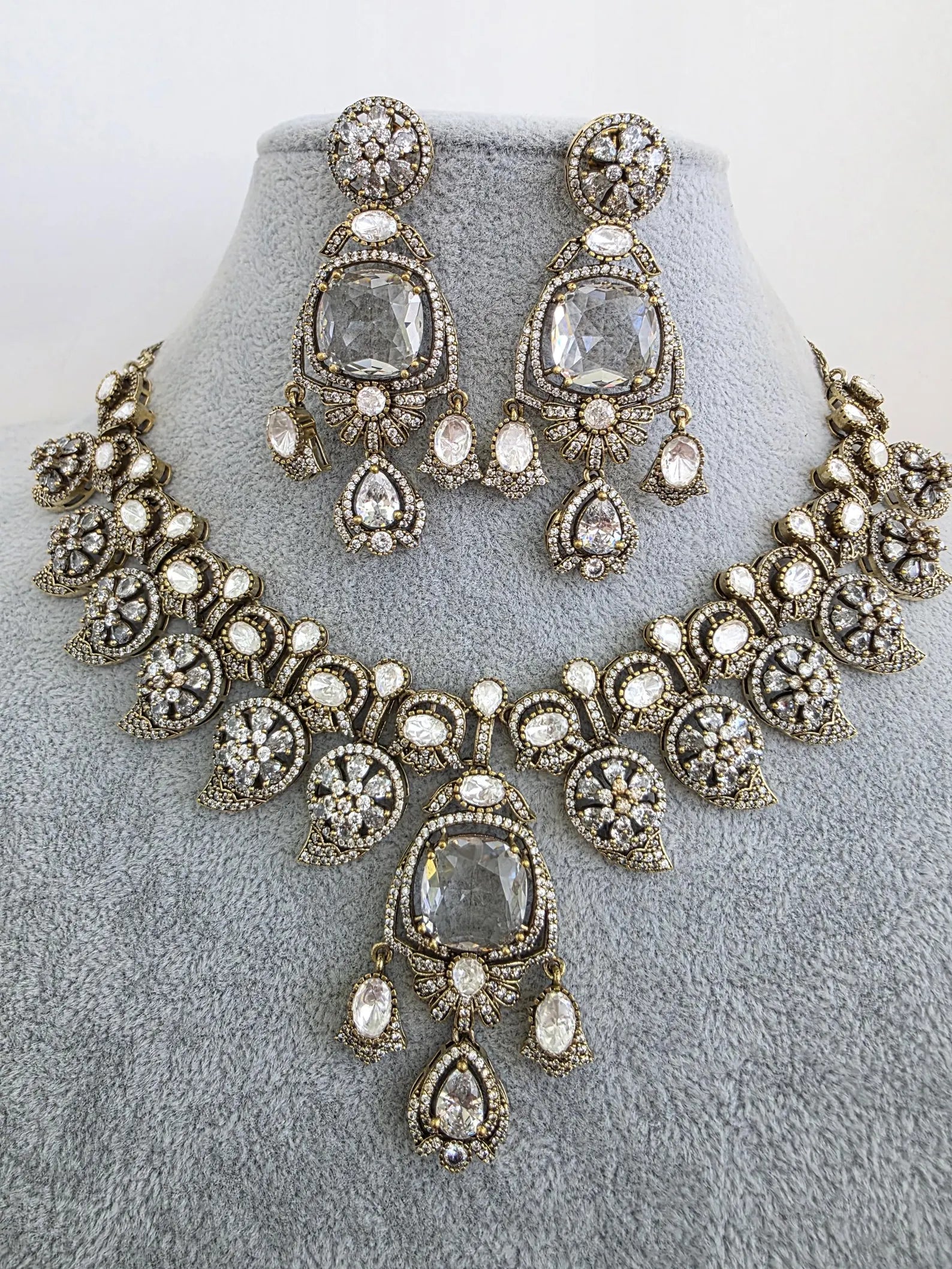 White Moissanite Polki Kundan Necklace/Designer Kundan Choker/Bollywood Jewelry/Indian wedding/Bridal jewelry/Pakistani/Punjabi,Premium set
