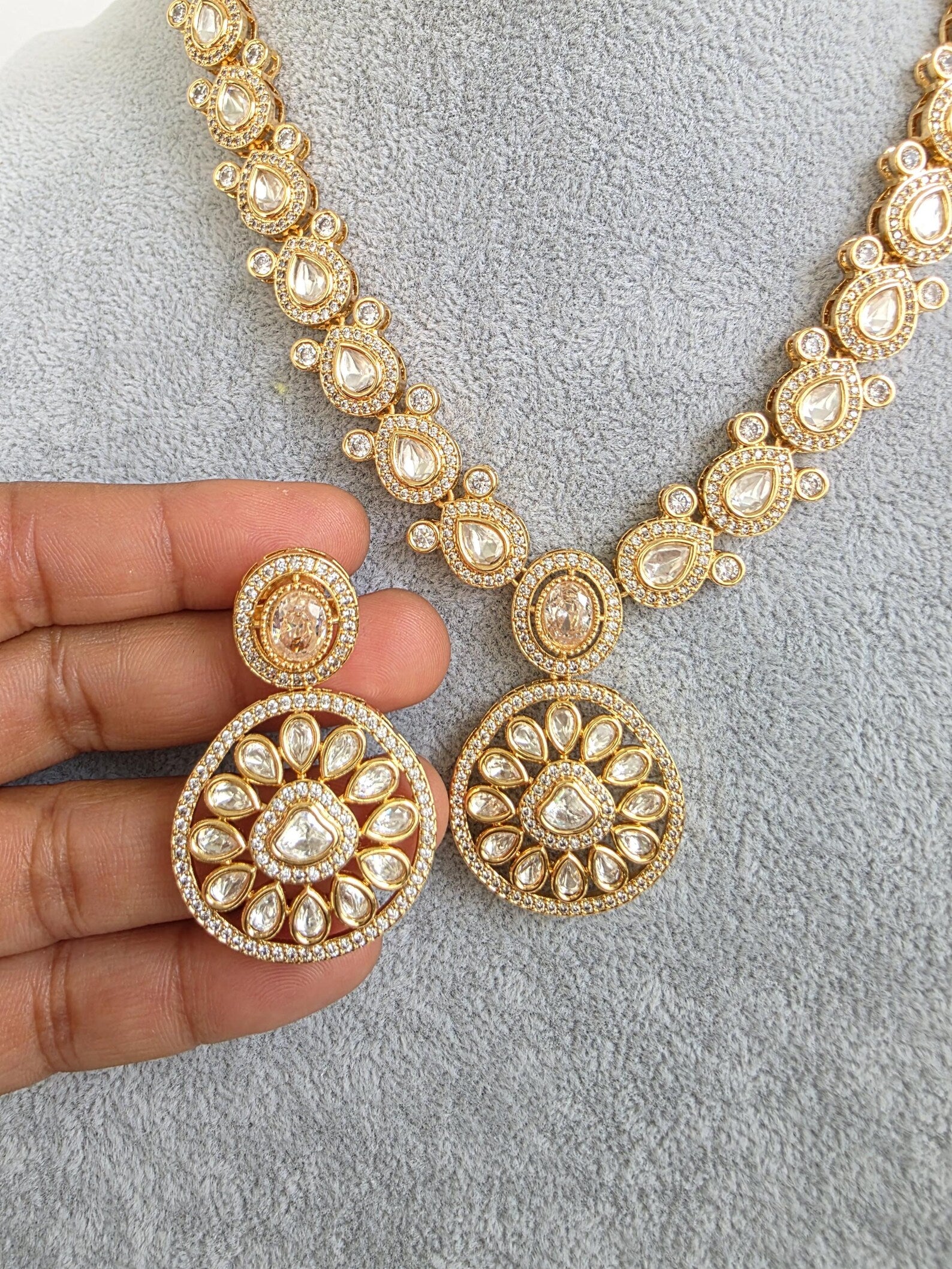 White Moissanite Kundan Necklace/Indian Kundan Set /Bollywood Jewelry/Indian wedding/Bridal Indian Wedding/Pakistani/Punjabi