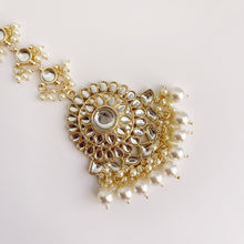 Maang tikka/ Kundan Tikka/ Indian Jewelry/ Indian Wedding Jewelry/ Pakistani Jewelry/ Jhoomer/ Matha patti/ Indian forehead jewelry