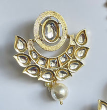 Gold Kundan Tikka w/Earring Set Indian Bridal Maang Tikka Headpiece Handmade Pearl Jewelry For Women Bollywood Bridesmaid Gifts