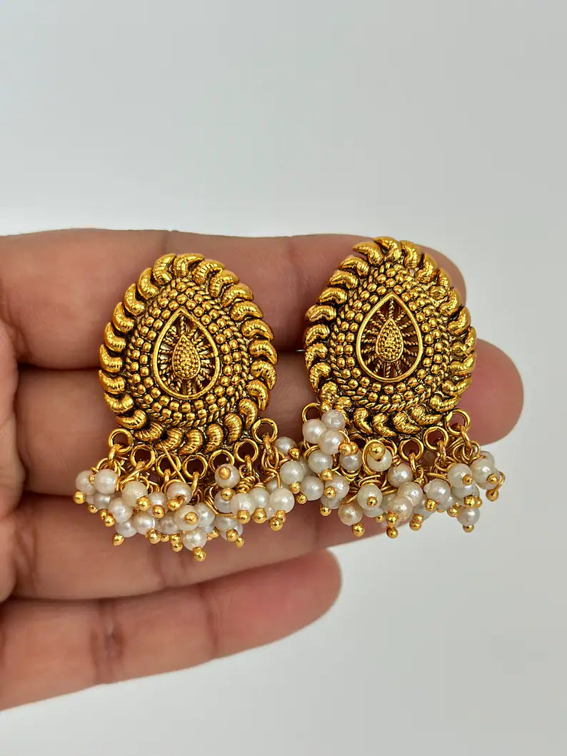 Antique Pearl Gold Studs Earrings /Indian Studs/Indian Earrings/Indian Jewelry/Pearl Stud/Bridal Jewelry/Indian wedding/South Indian Jewelry