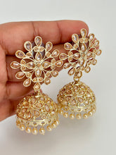 Polki kundan Jhumka/Gold jhumka/Jhumka/Indian Jewelry/Pakistani Jewelry/Punjabi Jewelry/Statement earring/Bridal earrings/wedding jewelry