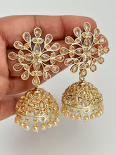 Polki kundan Jhumka/Gold jhumka/Jhumka/Indian Jewelry/Pakistani Jewelry/Punjabi Jewelry/Statement earring/Bridal earrings/wedding jewelry