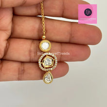 Danity Fine Kundan Maang tikka/ Kundan Tikka/ Indian Jewelry/ Indian Wedding Jewelry/ Pakistani Jewelry/ Jhoomer/ / Indian forehead jewelry