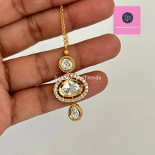 Danity Fine Kundan Maang tikka/ Kundan Tikka/ Indian Jewelry/ Indian Wedding Jewelry/ Pakistani Jewelry/ Jhoomer/ / Indian forehead jewelry