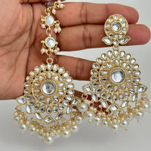Kundan Tikka earrings Set Kundan tikka Maang tikka set Indian jewelry Pearl tikka set Bollywood jewelry indian wedding Bridesmaid Gifts