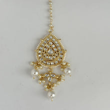 Maang tikka/tikka/Kundan Tikka/Indian Jewelry/Bridesmaid tikka/Jewelry/Pakistani Jewelry/jhoomer/Matha patti/Indian forehead jewelry
