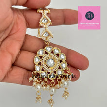 Meduim Sized Kundan Maang Tikka/Kundan Tikka/Indian forehead jewelry/Indian Wedding Jewelry/ Pakistani Jewelry/Jhoomer/Matha patti