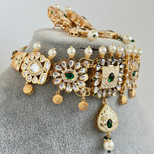 Premium quality gold plated silver foiled Kundan necklace/Traditional/Ethnic/Kundan Jewelry/Multi color Kundan Choker/Indian Bridal/wedding