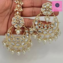 Restocked Kundan Tikka w/ Earring Set- Indian Bridal Maang Tikka, Teeka, Tika Headpiece -Pearl Jewelry For Women - Bollywood Bridesmaid Gift