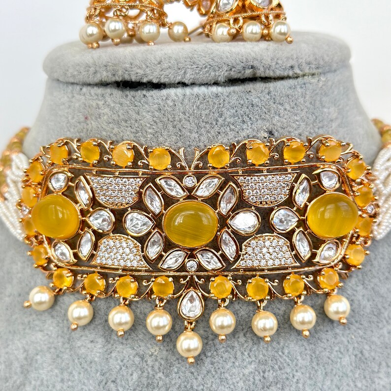 Yellow Premium Quality Kundan choker in gold plating Silver foiled Kundan necklace, Indian pakistani jewelry for wedding