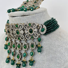Emerald victorian uncut Polki Kundan Choker, Sabyasachi Designer necklace, Bollywood, Indian Pakistani Jewelry for Wedding, bridal jewelry