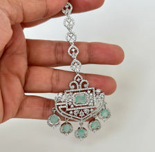 Cz diamond Maang tikka/ Kundan Tikka/ Indian Jewelry/ Indian Wedding Jewelry/ Pakistani Jewelry/ Jhoomer/ Matha patti/ forehead jewelry
