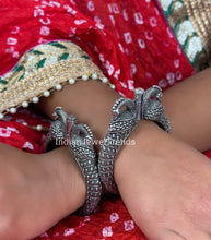Oxidized Silver openable single Kada/Bracelet (1Pc)/German Silver/Boho/Tribal/Indian Jewelry/Pakistani/Oxidized Bangles/One size fit 2.4/2.6
