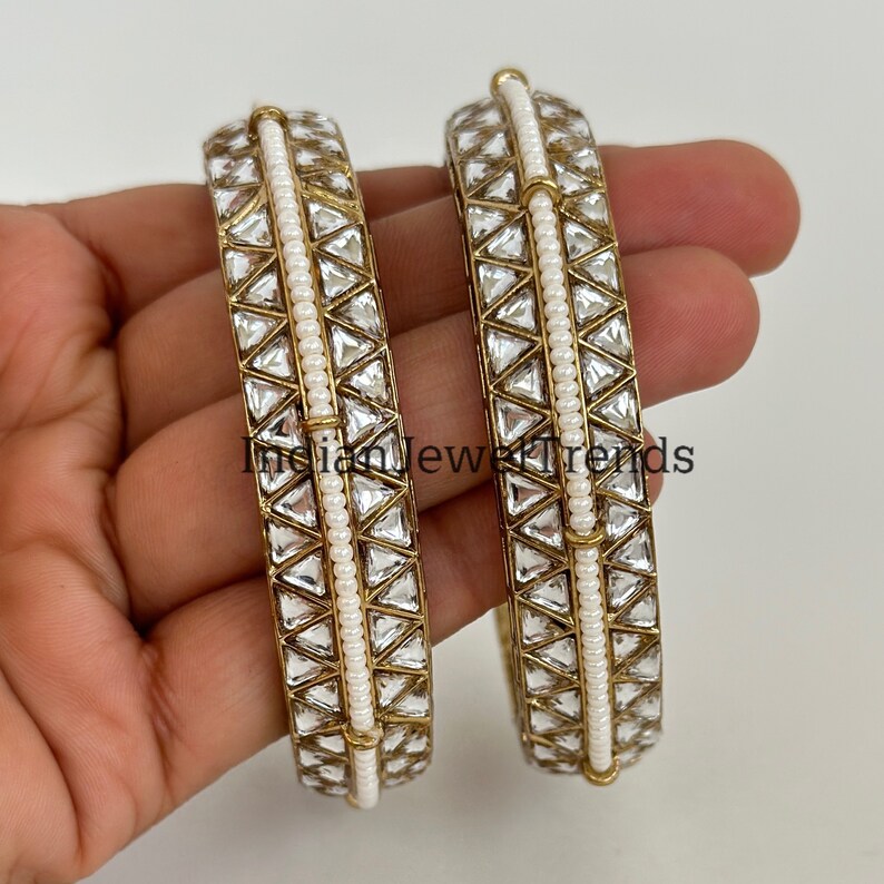 A pair of Bollywood Kundan Pearl Bangles Set(2 Pc)/Indian bangles/Punjabi Pearl bangles Set/Bridal bangles/wedding jewelry