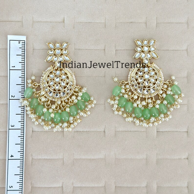 Bollywood gold Kundan chandbali Earrings, bridesmaid earrings, Indian pakistani earrings for wedding