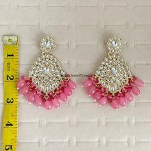 Kundan long earrings, chandelier earrings, Bollywood Trendy Earrings/kundan Earring/Indian Pakistani jewelry for wedding
