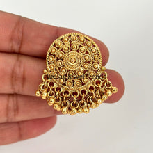 Antique Pearl Gold Studs Earrings /Indian Studs/Indian Earrings/Indian Jewelry/Pearl Stud/Bridal Jewelry/Indian wedding/South Indian Jewelry