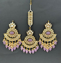 Kundan Tikka Earrings Set /Indian Bridal Maang Tikka set/ Kundan earrings/ Jaggo, Mayya Jewelry/ Indian jewelry/ Bridesmaid Gift