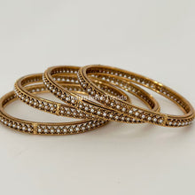 Pearl Bangles Set 4pc/Antique gold Pearl Bangles/Indian Bangles/Indian wedding/bridal jewelry/Statement bangles/