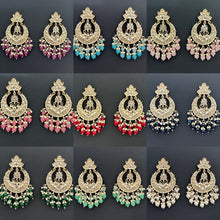 Kundan Long Earrings/Indian Earrings/pearl Earrings/Pakistani Earrings/Statement Earrings/Long chandelier/bridal earrings/Indian wedding