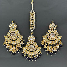 Kundan Tikka Earrings Set /Indian Bridal Maang Tikka set/ Kundan earrings/ Jaggo, Mayya Jewelry/ Indian jewelry/ Bridesmaid Gift