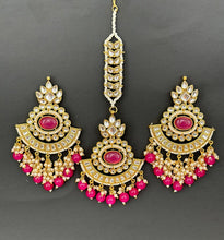 Kundan Tikka Earrings Set /Indian Bridal Maang Tikka set/ Kundan earrings/ Jaggo, Mayya Jewelry/ Indian jewelry/ Bridesmaid Gift