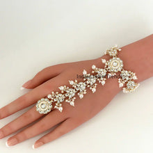 Kundan Single Hath Paan/Bracelet/Haath phool/Hathh Panja/finger Hand bracelet/Bridal Jewelry/hand harness/Indian Hand Jewelry/Indian wedding