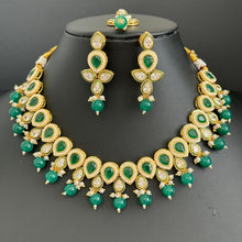 Green Kundan Necklace Set/ Kundan Choker/ Bollywood Jewelry/ Indian jewelry/ Pakistani necklace/ punjabi/bridal necklace/indian wedding