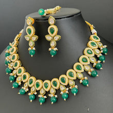 Green Kundan Necklace Set/ Kundan Choker/ Bollywood Jewelry/ Indian jewelry/ Pakistani necklace/ punjabi/bridal necklace/indian wedding