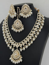 Kundan Pearl Necklace Set/ Kundan Choker/ Bollywood Jewelry/ Indian jewelry/ Pakistani necklace/ punjabi necklace/bridal /indian wedding