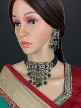 Emerald victorian uncut Polki Kundan Choker, Sabyasachi Designer necklace, Bollywood, Indian Pakistani Jewelry for Wedding, bridal jewelry