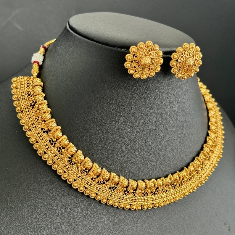 Antique Gold Necklace/South Indian Jewelry/Temple Jewelry/Guttapusalu Necklace/Wedding necklace/Bridal necklace/Indian necklace