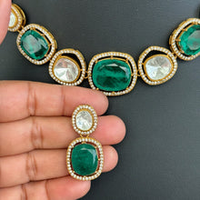 Green Victorian Doublet uncut Kundan Necklace/Kundan Choker/Bollywood Jewelry/Indian wedding/Bridal jewelry/Indian Wedding/Pakistani/Punjabi