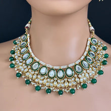 Green Kundan Necklace Set/Bollywood Jewelry/ Indian jewelry/ Pakistani necklace/ Punjabi necklace/bridal/Indian wedding