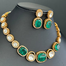 Green Victorian Doublet uncut Kundan Necklace/Kundan Choker/Bollywood Jewelry/Indian wedding/Bridal jewelry/Indian Wedding/Pakistani/Punjabi