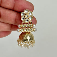 Small Light weight kundan Jhumka/kundan Jhumka/Indian Jewelry/Pakistani/Punjabi/Indian/Statement earring/Bridal earring/Indian wedding
