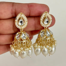 Small Light weight kundan Jhumka/kundan Jhumka/Indian Jewelry/Pakistani/Punjabi/Indian/Statement earring/Bridal earring/Indian wedding