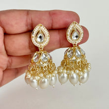 Small Light weight kundan Jhumka/kundan Jhumka/Indian Jewelry/Pakistani/Punjabi/Indian/Statement earring/Bridal earring/Indian wedding
