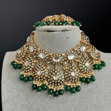 Green Bridal Kundan Pearl Necklace Set/Kundan Choker/Bollywood Jewelry/Indian jewelry/ Pakistani/ punjabi necklace/bridal /indian wedding