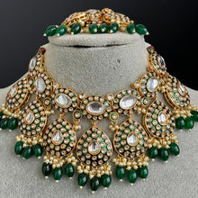 Green Bridal Kundan Pearl Necklace Set/Kundan Choker/Bollywood Jewelry/Indian jewelry/ Pakistani/ punjabi necklace/bridal /indian wedding